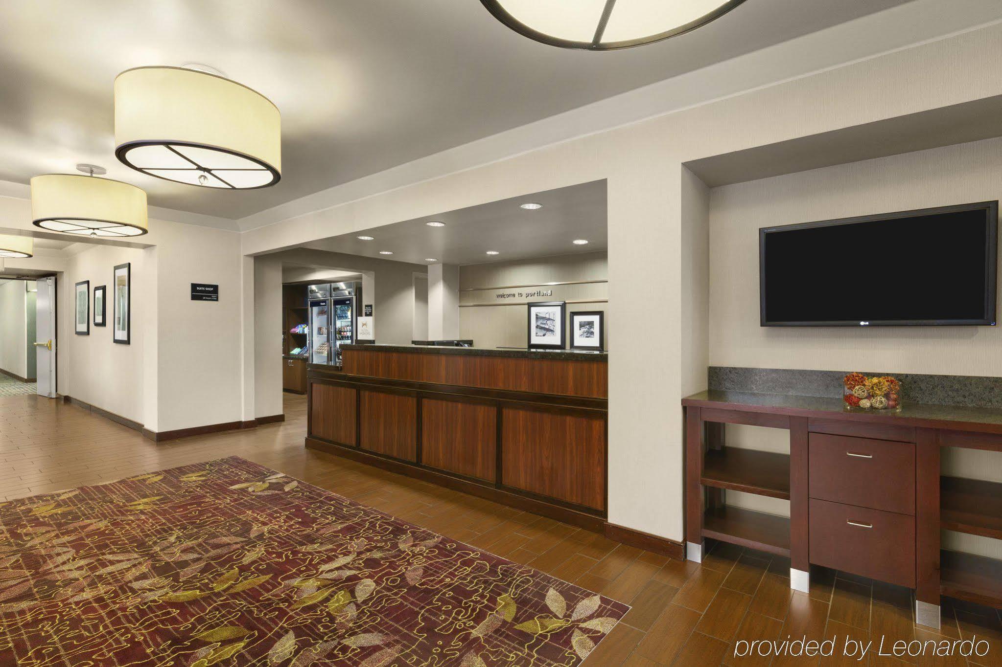Hampton Inn Portland Airport Dış mekan fotoğraf