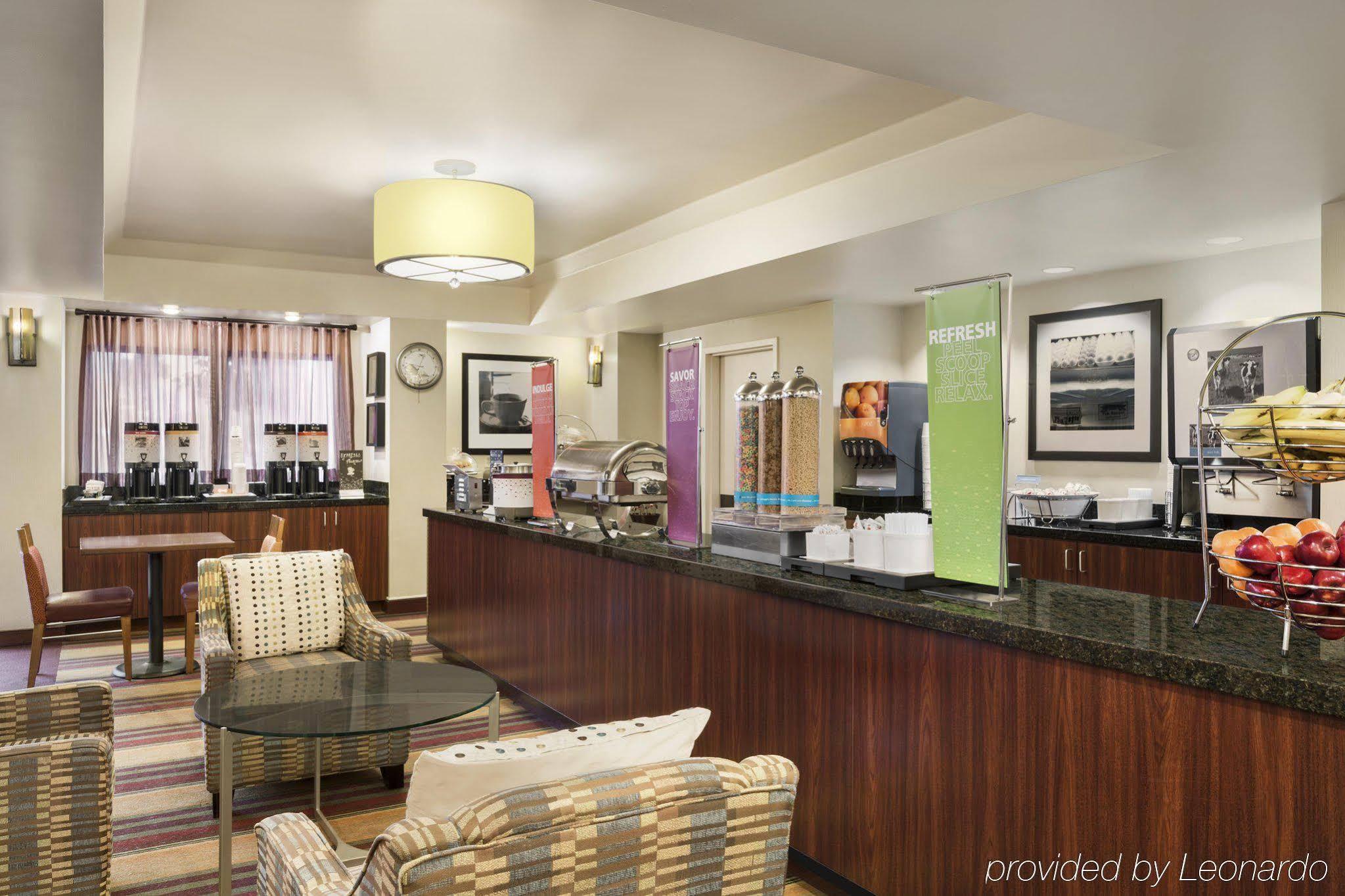 Hampton Inn Portland Airport Dış mekan fotoğraf