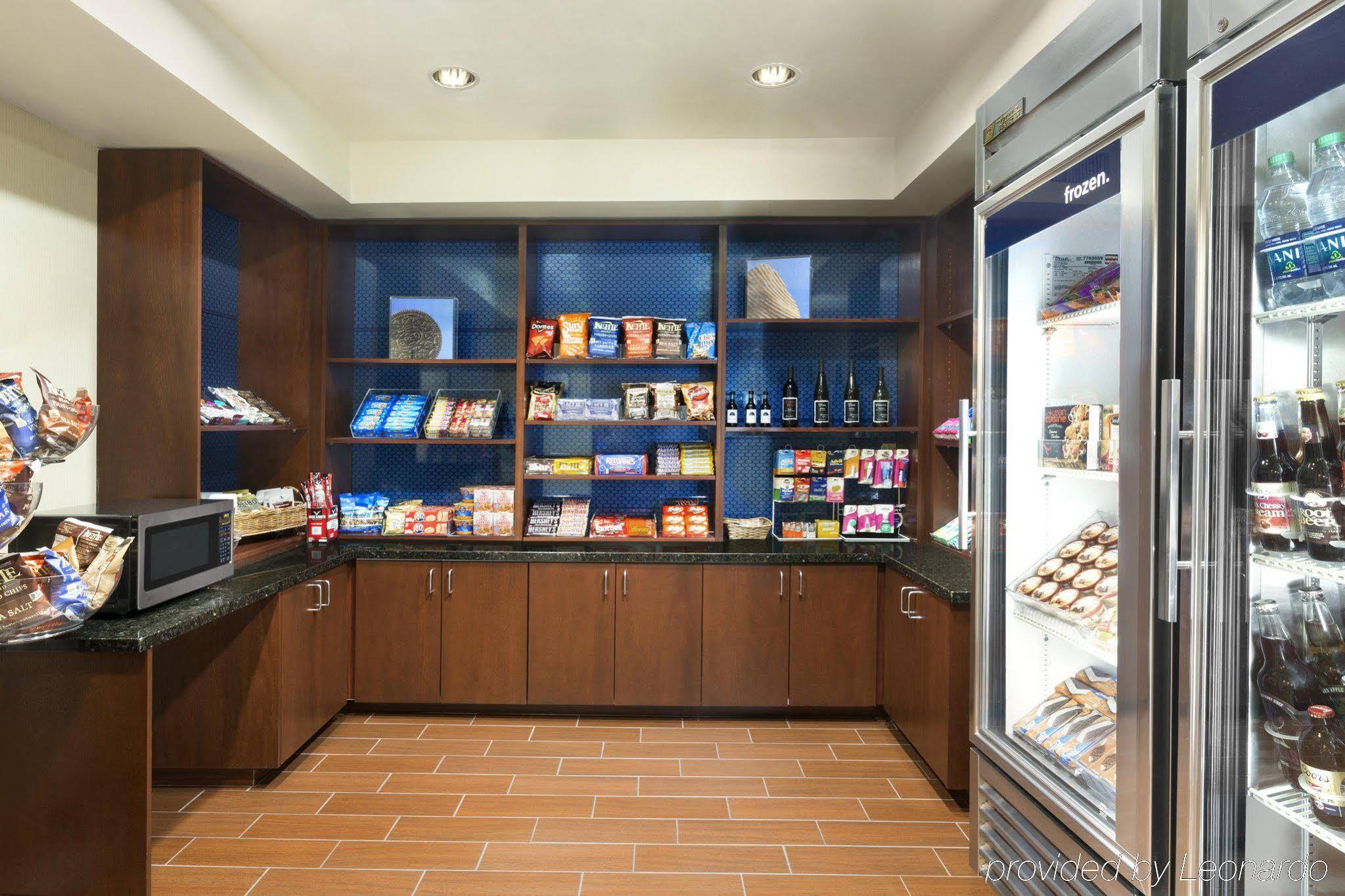 Hampton Inn Portland Airport Dış mekan fotoğraf